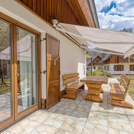 Riverside Stari Malni Kolpa Шале