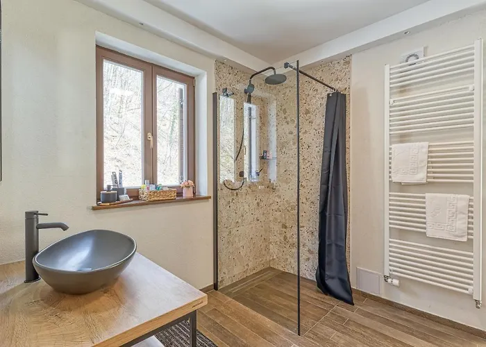 Dağ evi Riverside Stari Malni Kolpa