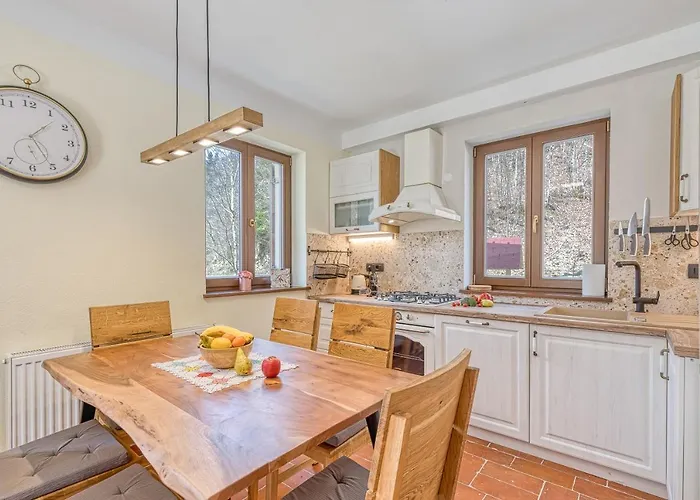 Dağ evi Riverside Stari Malni Kolpa