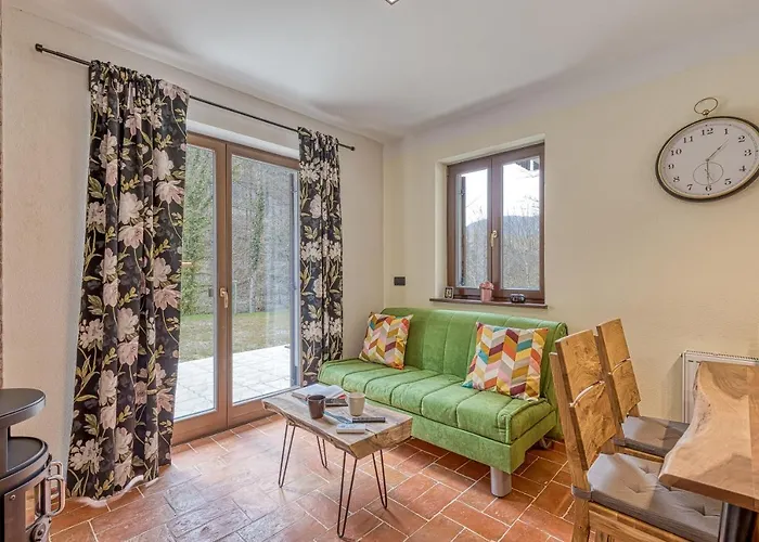 Riverside Stari Malni Kolpa *