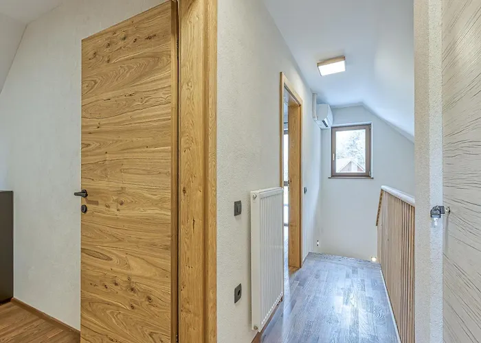 Riverside Stari Malni Kolpa